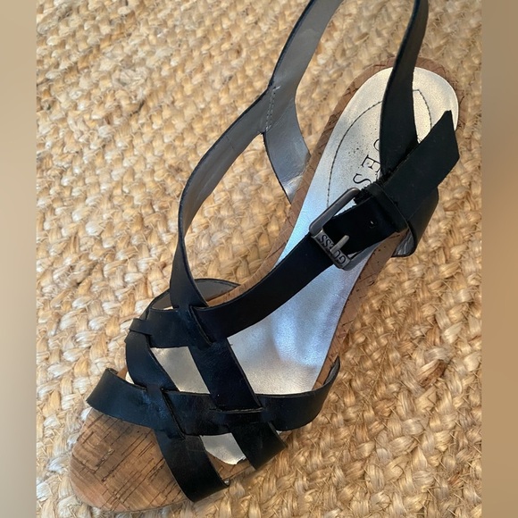 Guess Women’s Black Leather Strappy Cork Wedge Sandals Size 8.5 - Picture 8 of 11
